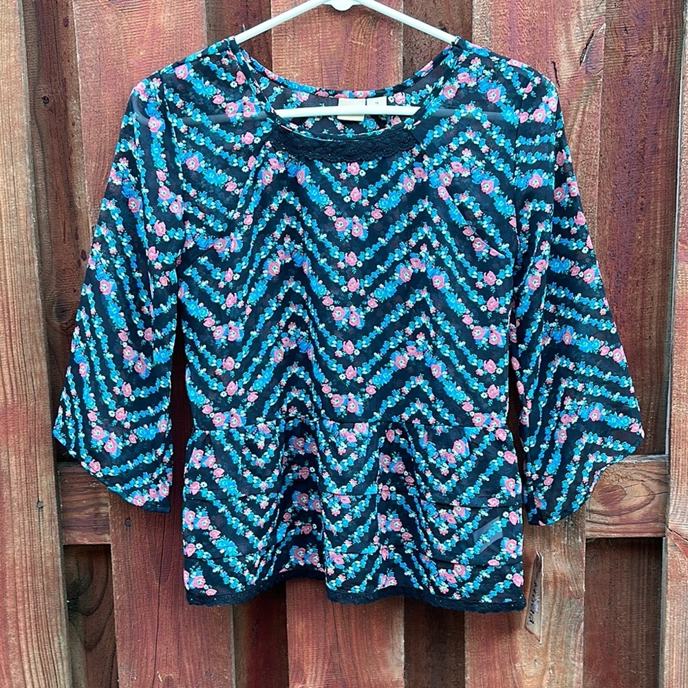 Mudd NWT Girls Vintage Y2K Floral Mixed Media Chevron Long Sleeve Top 14